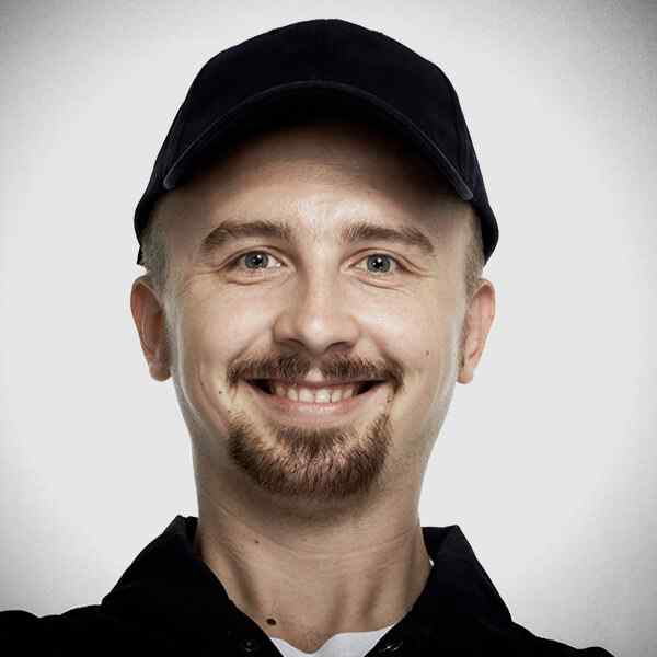 https://justinhaiber.com/wp-content/uploads/2018/09/our_team_03.jpg